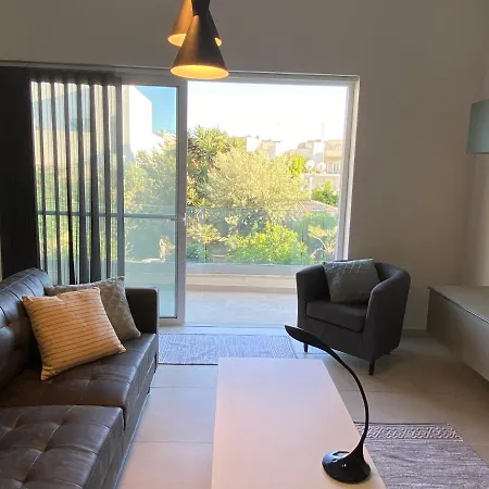 Garden View Apartment * Mosta